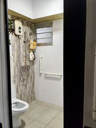 Blk 448C West Valley @ Bukit Batok (Bukit Batok), HDB 3 Rooms #574454921